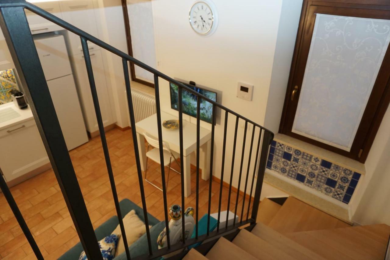 Villa Casa Vacanze Torre Dei Gualtieri San Benedetto del Tronto Exterior foto